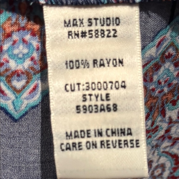 Max Studio Elegant Blue and Red Patterned Dress, Large - Picture 7 of 7